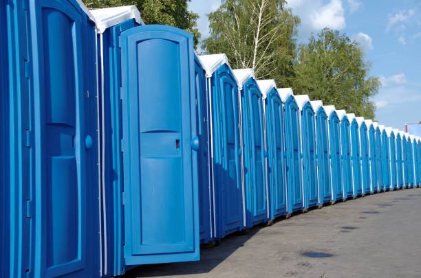Best Portable restroom trailer rental  in Petaluma, CA